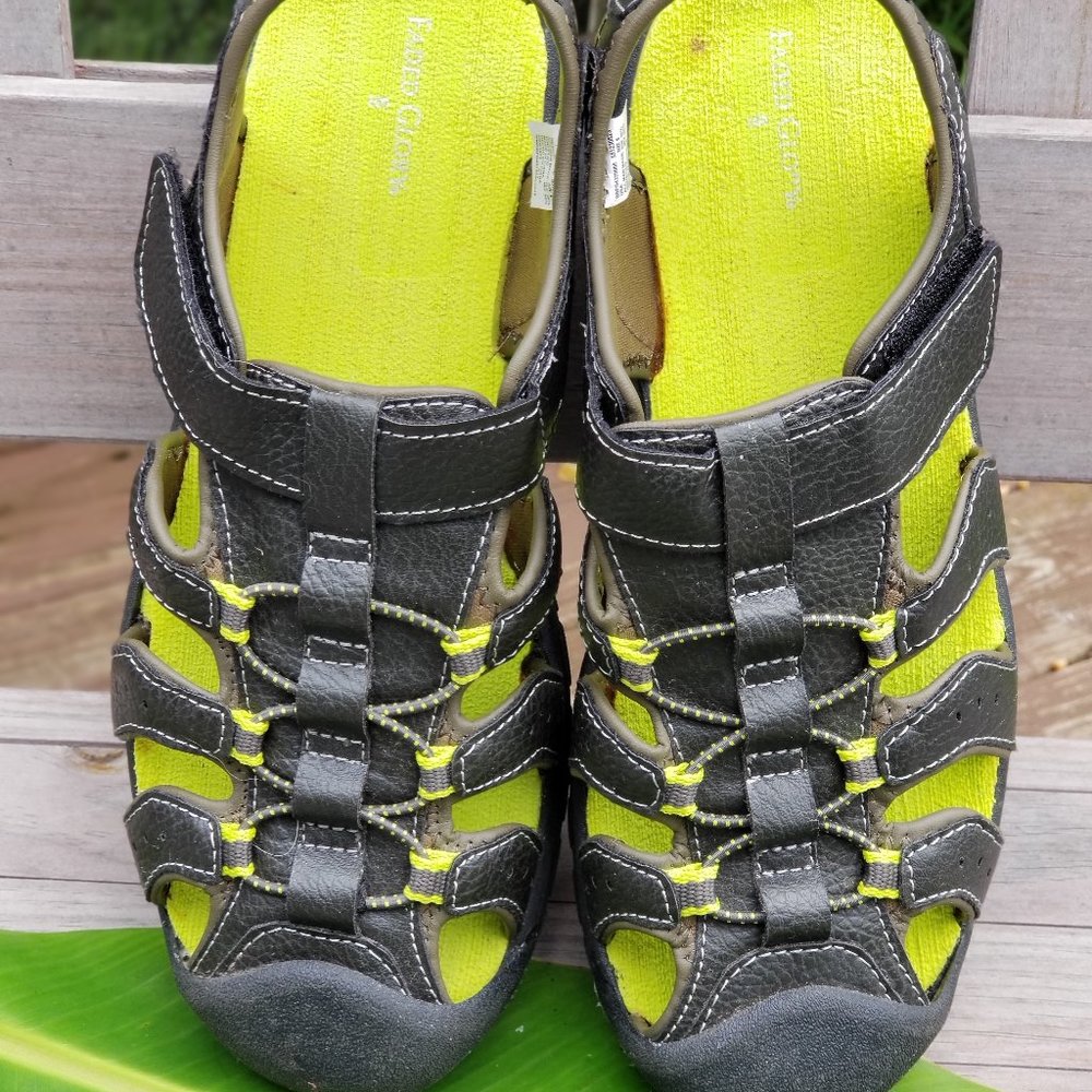 NWOT Faded Glory Sandals Shoes For Boys - Picture 2 of 8